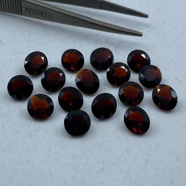Thai Garnet 4